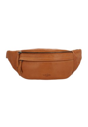 Banane en cuir marron avec deux compartiments zippés horizontaux et coutures visibles sur fond blanc.