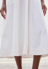 Next STRAPPY PETITE  - Maxikleid - ecru