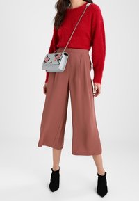 Anna Field Axelremsväska - light blue