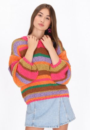 - Sweter