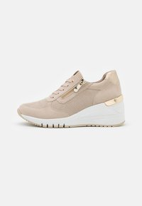Marco Tozzi Sneaker low - dune