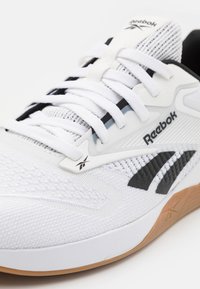 Reebok NANO - Træningssko - footwear white/black