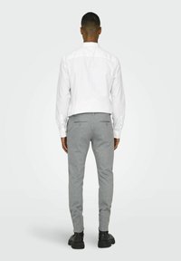 Only & Sons SLIM - Chino - balsam green