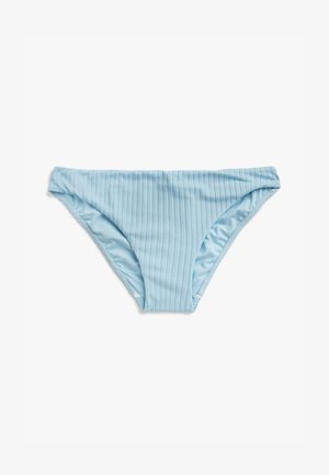 Bas de bikini bleu clair avec une texture côtelée, présente une taille mi-haute et une ceinture élastique pour plus de flexibilité.