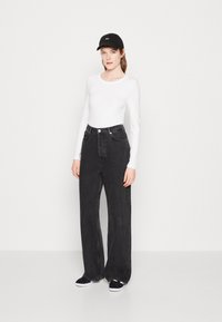 Selected Femme SLFDIANNA O NECK - Tops ar garām piedurknēm - bright white