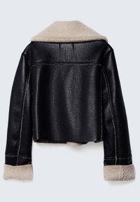 Stradivarius Veste en similicuir - black