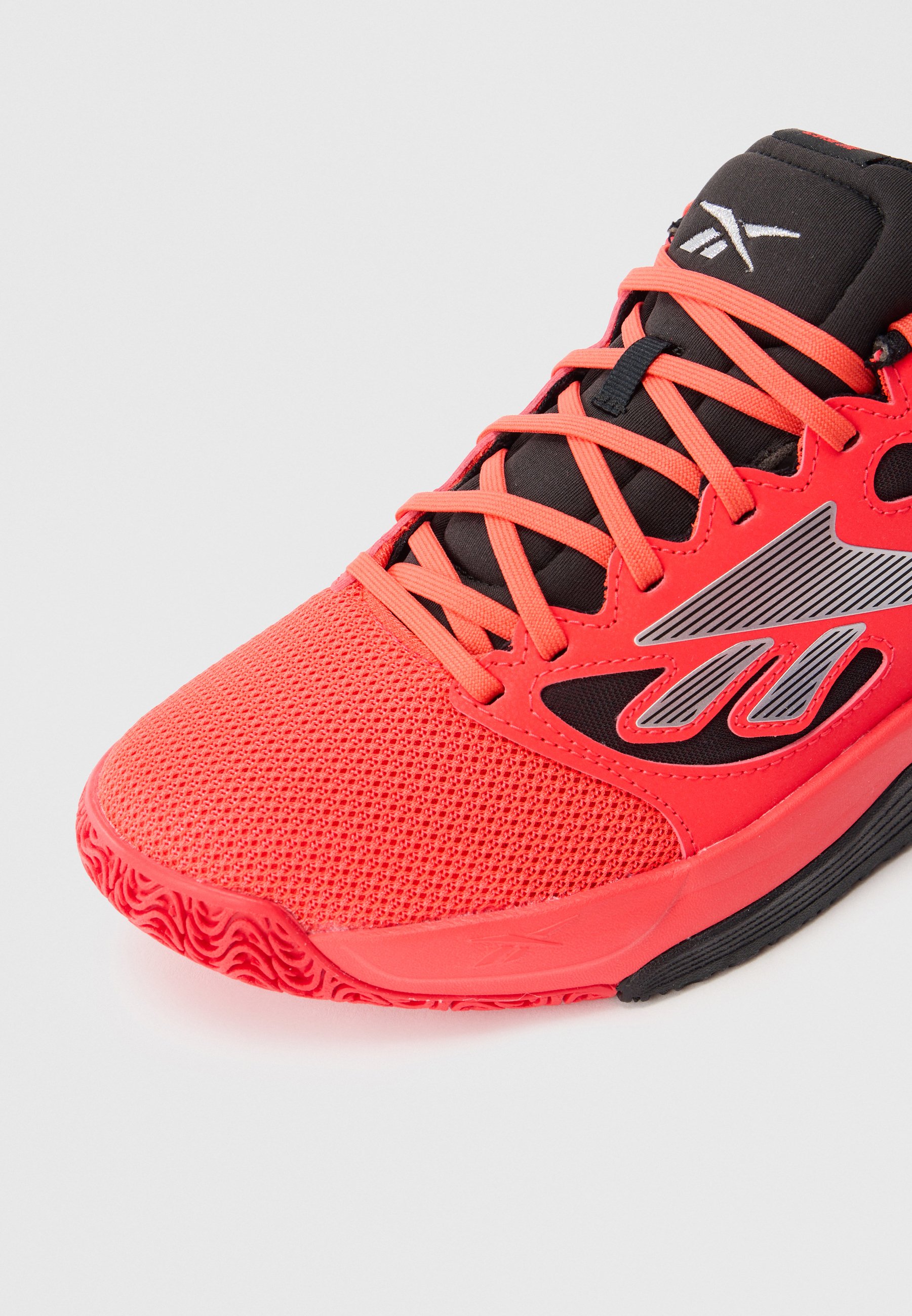 reebok sneakers basketball