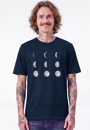 watapparel, MOONPHASES UNISEX - T-Shirt print - french navy