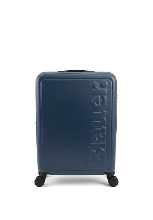 Valigia rigida blu navy con quattro ruote nere e logo "Blauer" in rilievo sul pannello anteriore.