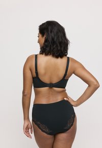 PrimaDonna MADISON - FULL - Slip - deep forest