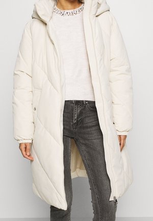 Zimní kabát - beige