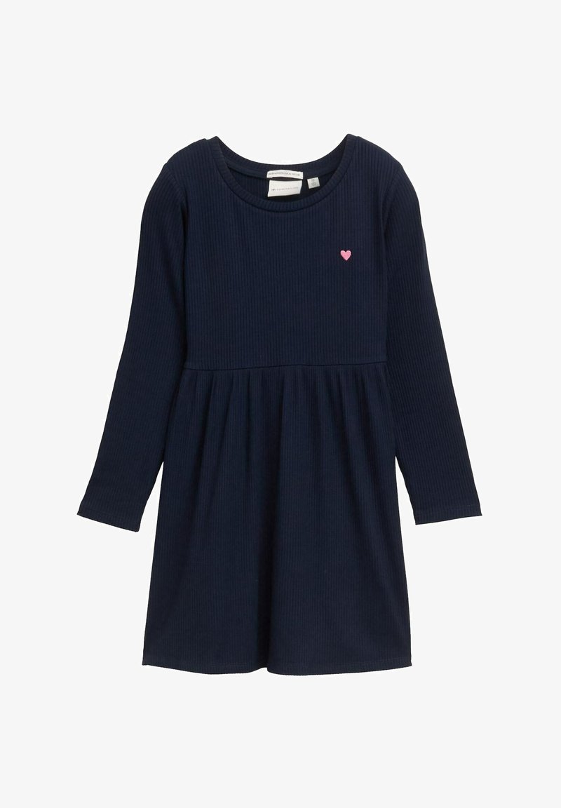 Robe côtelée bleu marine à manches longues avec un petit cœur rose sur le côté gauche de la poitrine et une taille froncée.