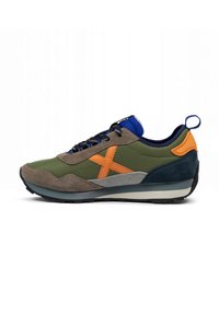 MUNICH Baskets basses - khaki