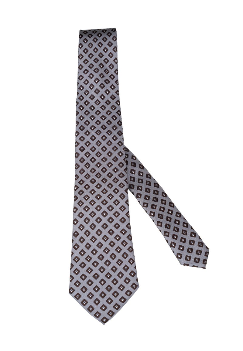 Grijze stropdas met herhalend klein ruitpatroon in donkerbruin en wit, plat gelegd op een witte achtergrond.