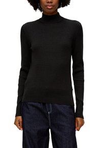 QS Sweter