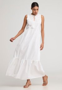 Terranova IN PIZZO - Vestito lungo - bianco ottico