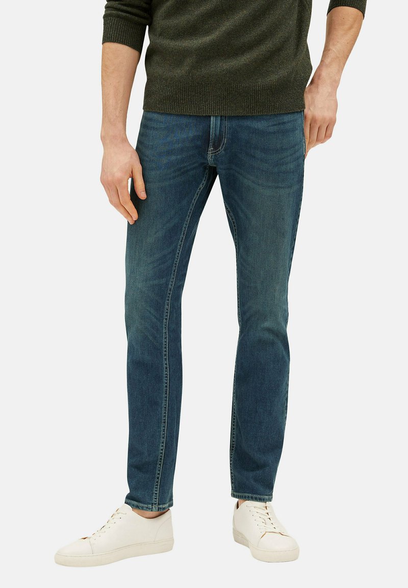 Marks & Spencer SUPER STRETCH SLIM FIT Straight leg jeans slate blue/bluegrey Zalando.de