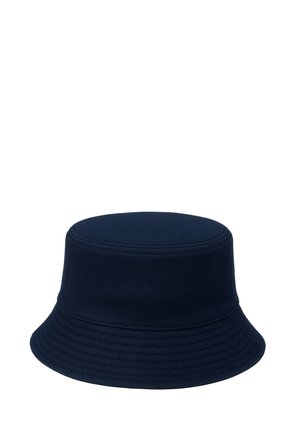 Marineblauer Bucket-Hut mit genähter Krempe und einfacher, glatter Stoffstruktur.