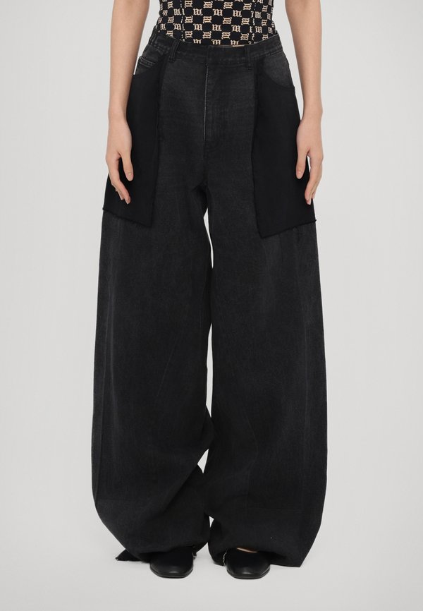 REWORKED WITH CONTRAST POCKETS - Relaxed fit jeans