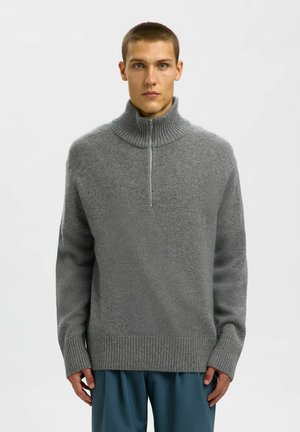 - Sweter