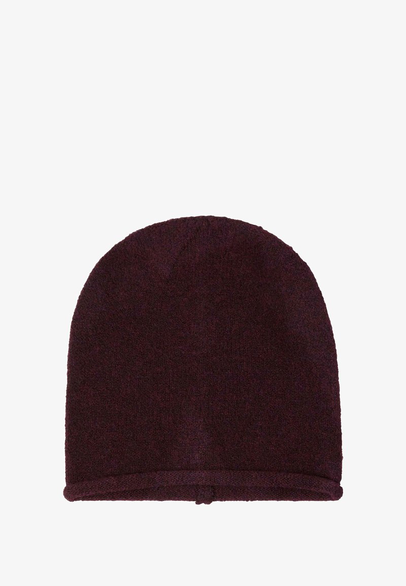 Bordowy dzianinowy czapka beanie o miękkiej fakturze, stożkowym kształcie i podwiniętym brzegu. Posiada jednolity kolor i prostą konstrukcję.