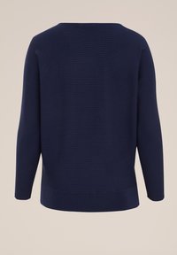 Námořnická modrá pletená svetr s dlouhými rukávy, kulatým výstřihem a rovním lemem. Texturovaná tkanina s hladkým povrchem.