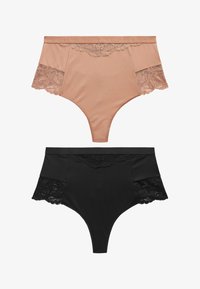 Seleccionado, black