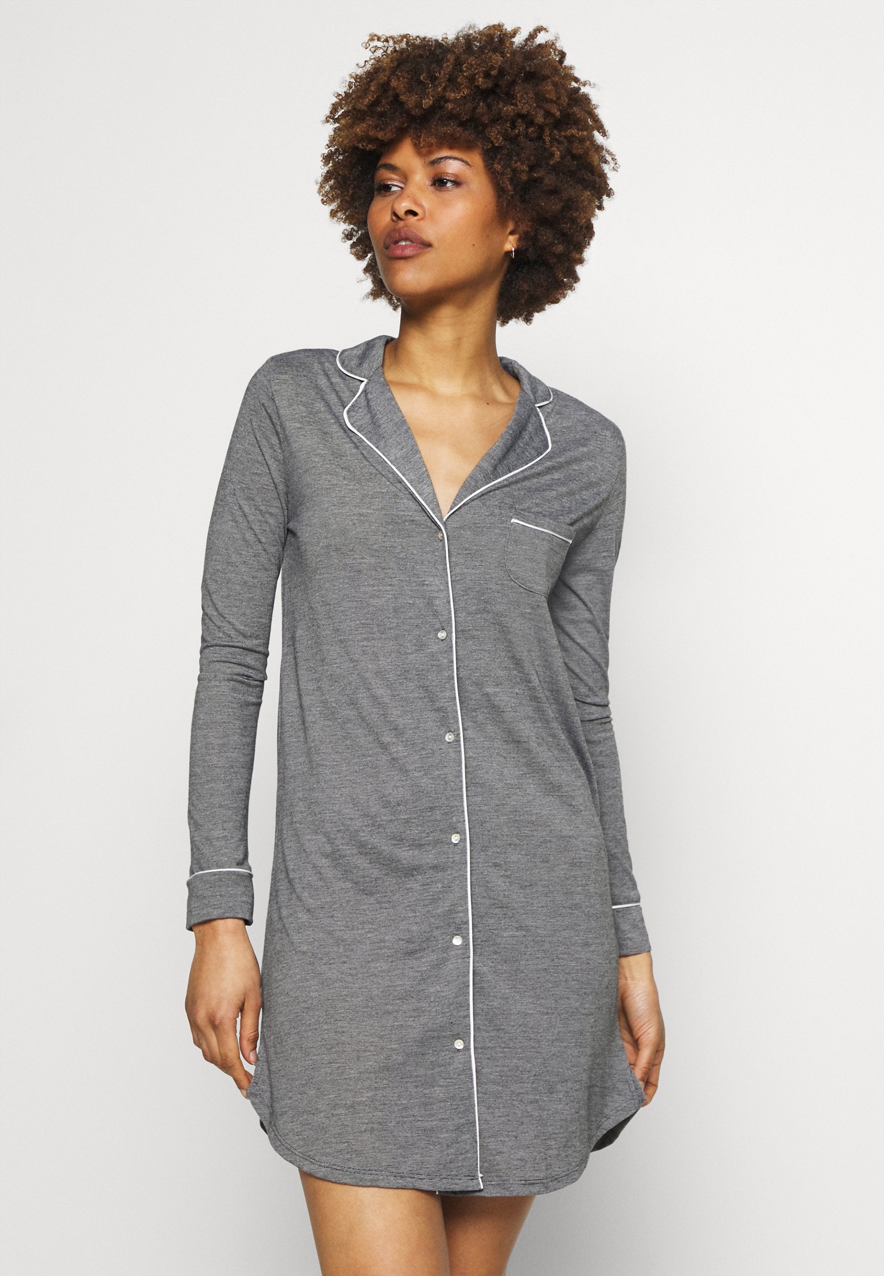 chemise de nuit longue etam
