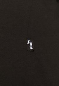 Puma T-shirt med print - black