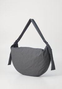 Thumbnail Image 2