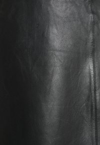 Selected Femme SLFIBI SKIRT - Minissaia - black