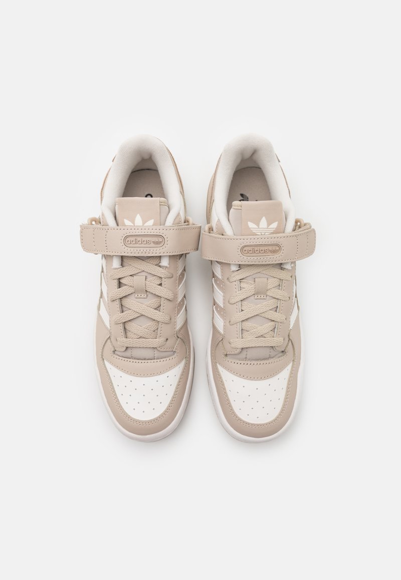 adidas gazelle silver green womens Adidas Forum Low Beige (2003) main image 0