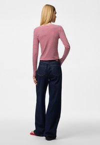 Pieces PCLAYA - Kardiganas - goji berry