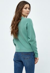 PEPPERCORN PCROSALIA - Strickpullover - feldspar green