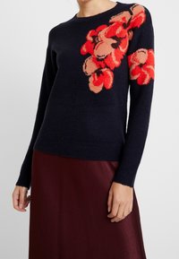 Dorothy Perkins Stickad tröja - dark blue