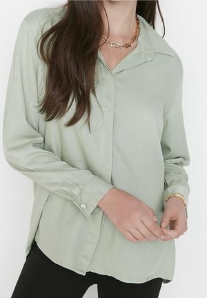 Blus - green