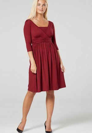 Chelsea Clark CENA - Freizeitkleid - Rotwein