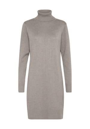 Vestido de punto gris con cuello alto y mangas largas, que presenta una textura suave y una silueta ajustada, que termina justo por encima de las rodillas.