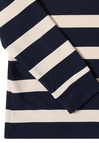 Langärmeliges Oberteil mit Marine- und Creme-Streifen, Rundhalsausschnitt, weichem Stoff, kontrastfarbigen Bündchen und glatter Textur.