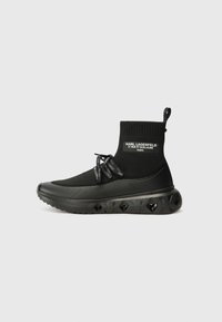 Unselected, black