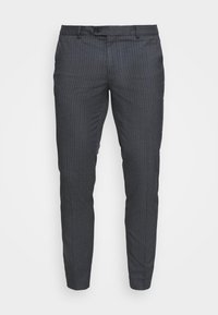 Grå striped bukser lavet af et glatt stof, med en slim fit, bæltestropper og en enkelt knaplukning foran.
