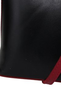 DrachenLeder TOSCANTO - Umhängetasche - schwarz rot