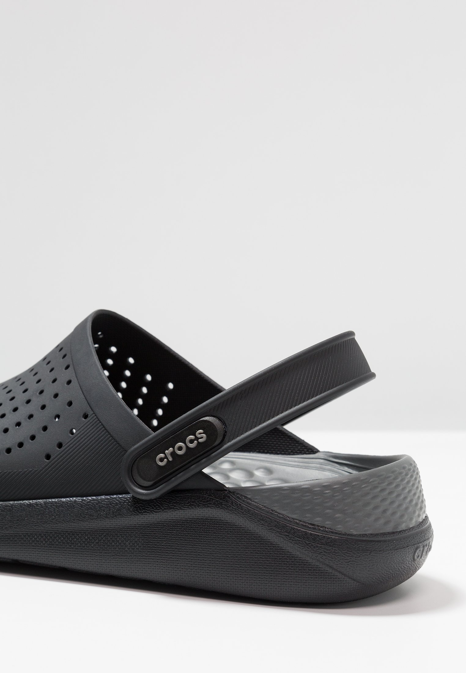 zalando crocs literide