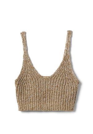 Gebreide beige-witte gemêleerde cropped top met dunne schouderbandjes en geribbelde textuur, plat gelegd op een witte achtergrond.