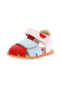 Sandales pour enfants en cuir bleu, rouge et blanc, avec une semelle souple, des sangles réglables et des découpes pour favoriser la respirabilité.