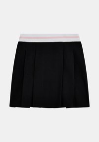 Black pleated skirt with a white waistband featuring a pink stripe. Smooth fabric, structured design, and a classic sporty look.