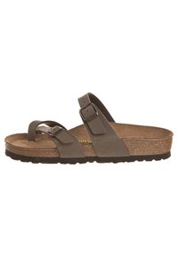 Brune korksåle sandal med glatt brun lær øvre, utstyrt med justerbare stropper og en enkelt spenne for en sikker passform.
