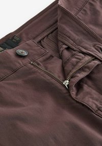 Next REGULAR FIT - Shorts - burgundy red