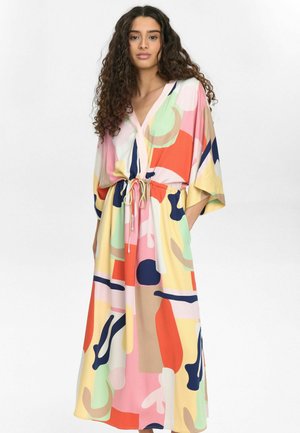 NUULRIKA - Maksi garuma kleita - flamingo pink