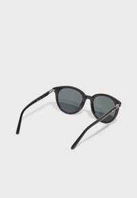 Michael Kors BIG BEND - Päikeseprillid - black